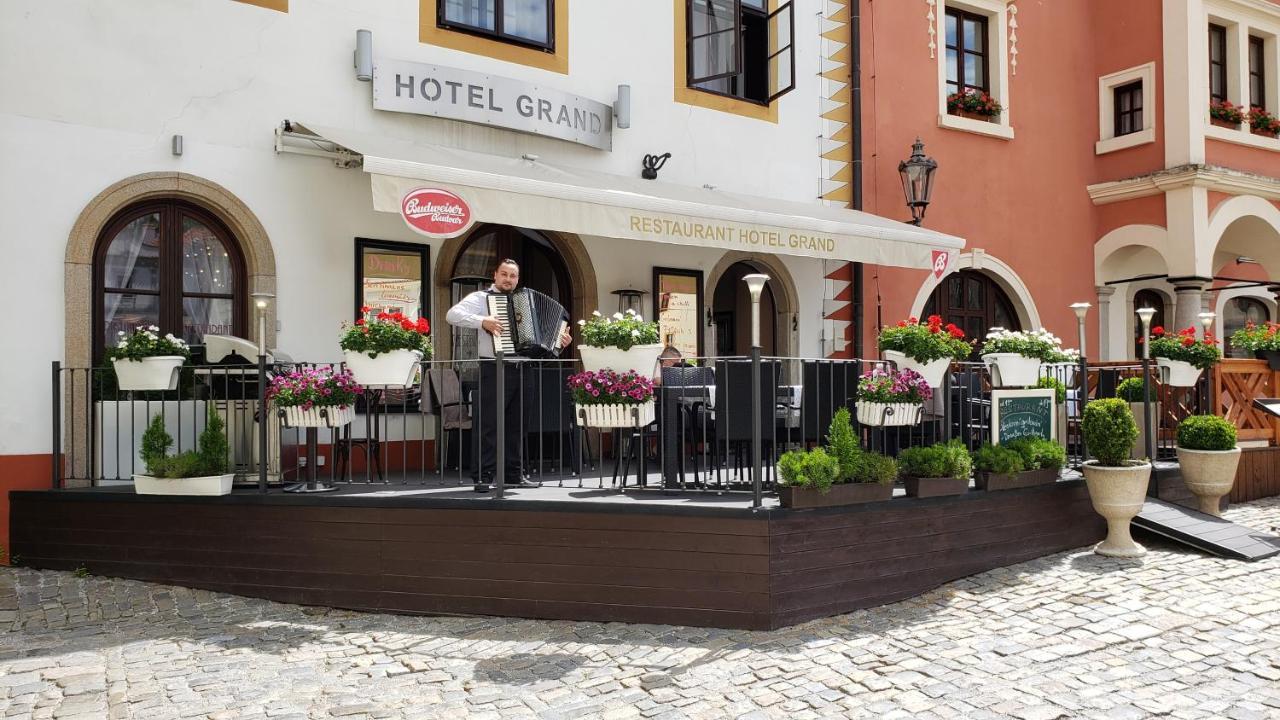 Český Krumlov Hotel Grand מראה חיצוני תמונה